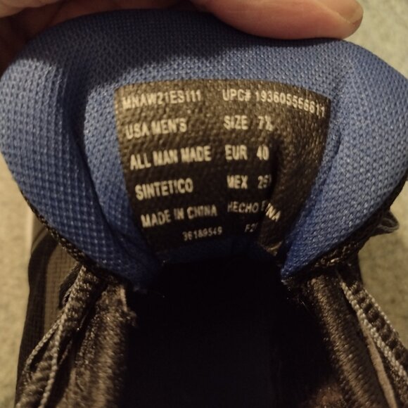 Boys Size 6M Black Sneakers by Alpine Swiss - Picture 8 of 8